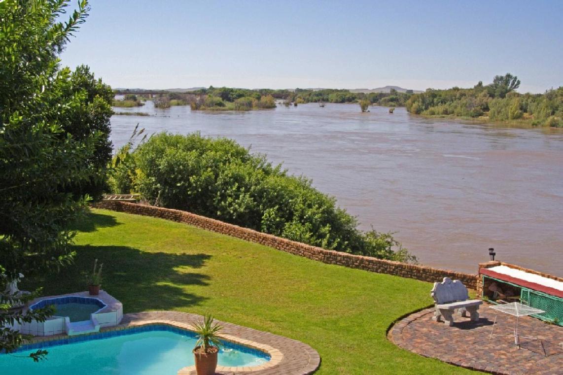 Affinity Guesthouse Upington Ngoại thất bức ảnh
